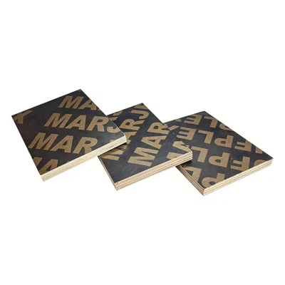 Comment le contreplaqué à face brune se comporte-t-il dans des environnements à haute température ?